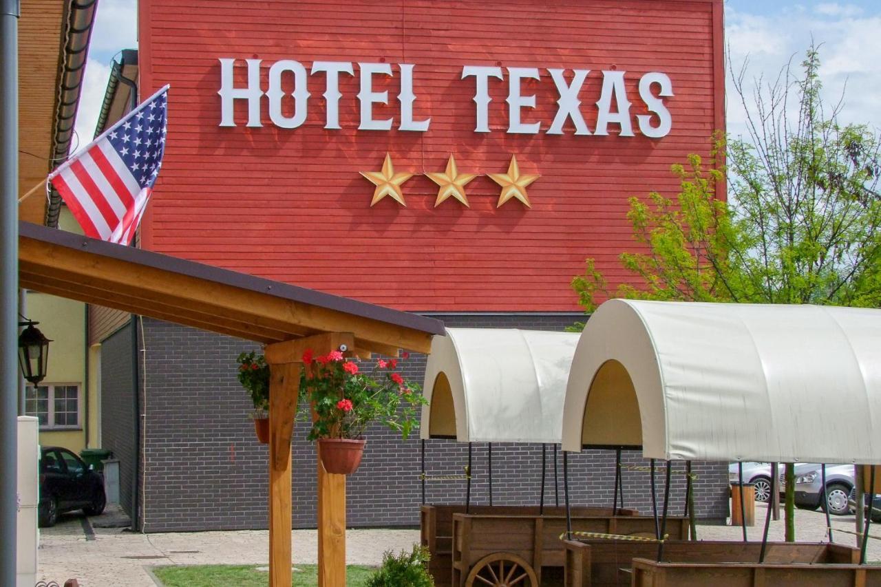 Hotel Texas - Żory Esterno foto